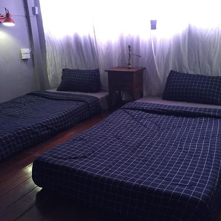 Hong Hostel Бангкок Экстерьер фото